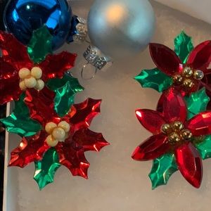 Poinsettia clip on earrings